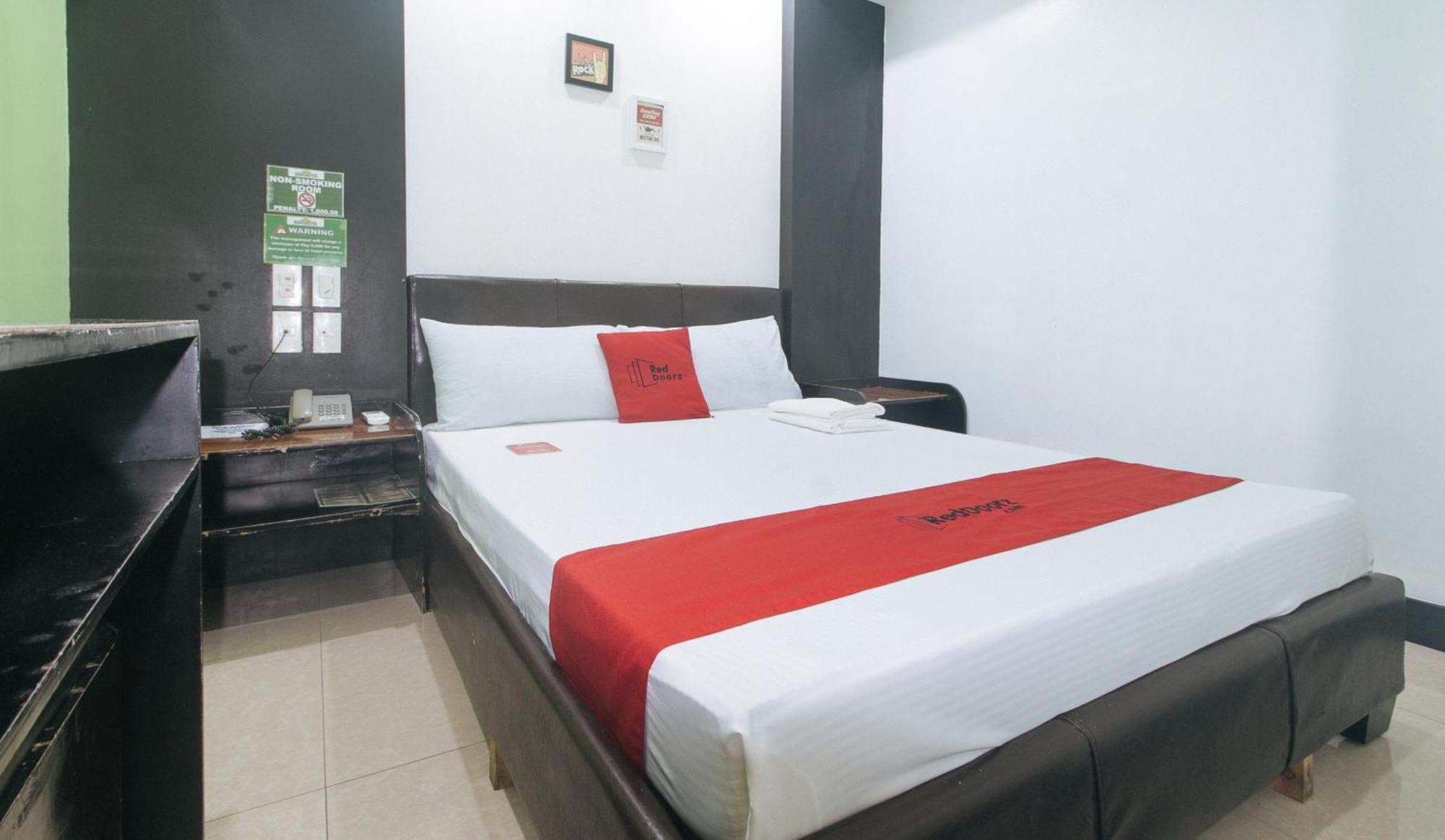 Reddoorz At Ranchotel Bayanan Alabang Manila Dış mekan fotoğraf